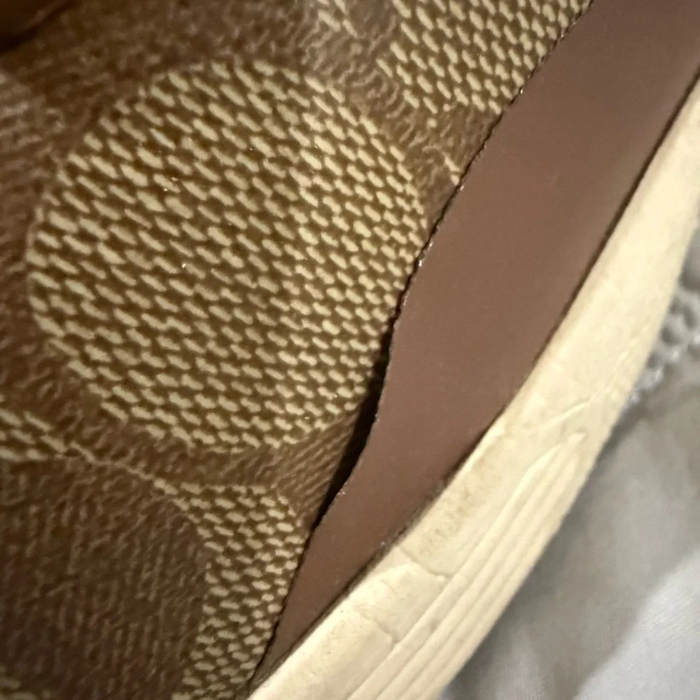 Coach Shoes Womens Logo Sneakers Size 8 B Multicolor Sig Tech Runner - Picture 11 of 11